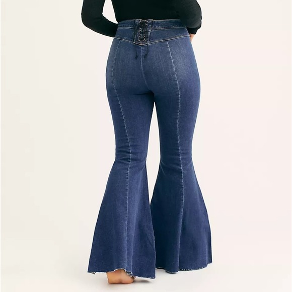 Free People Curvy High Rise Lace Up Flare Jeans Blue Size 26 - Picture 9 of 10